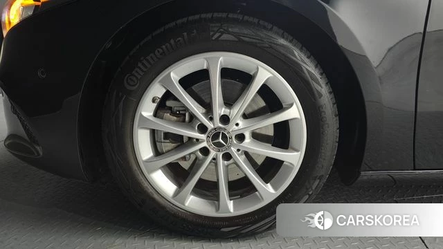 Mercedes-Benz A-Class W177 id 3860892 из Кореи 15