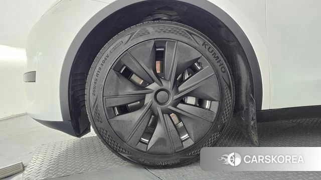 Tesla Model Y id 4670363 из Кореи 29