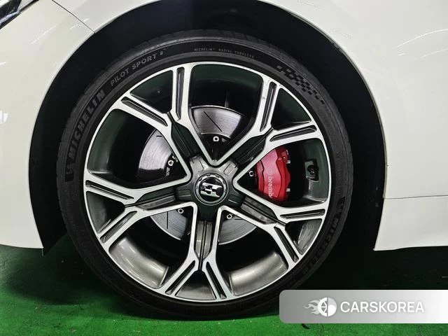 Kia Stinger id 4490915 из Кореи 15