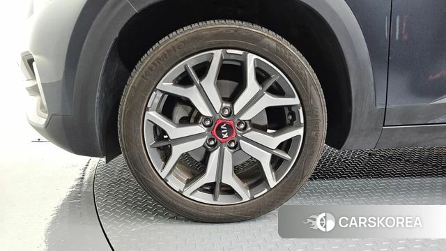 Kia Seltos id 4543180 из Кореи 27