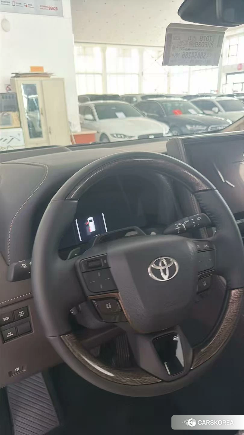 Toyota Elfa 2025 Черный из Китая, фото 5