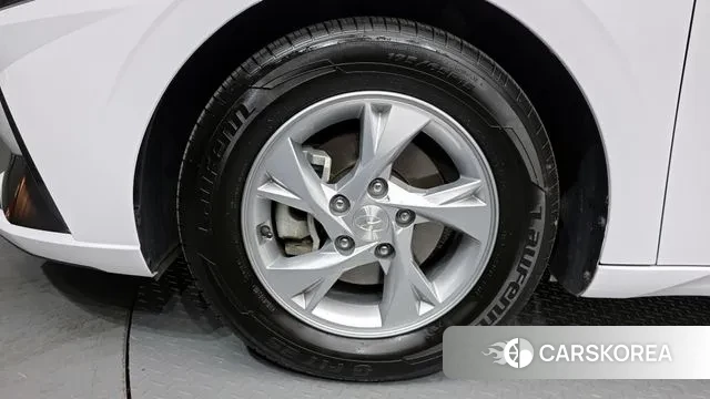 Hyundai Avante (CN7) id 3489007 из Кореи 15