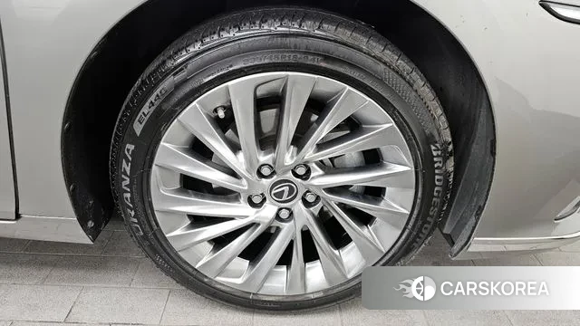 Lexus ES300h 7th generation id 3463902 из Кореи 15