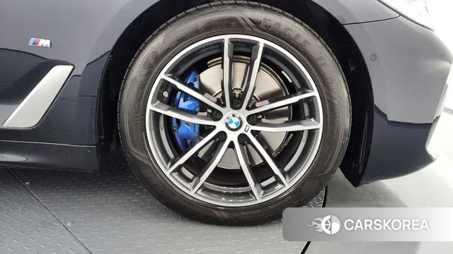 BMW 5 Series (G30) id 3394712 из Кореи 15