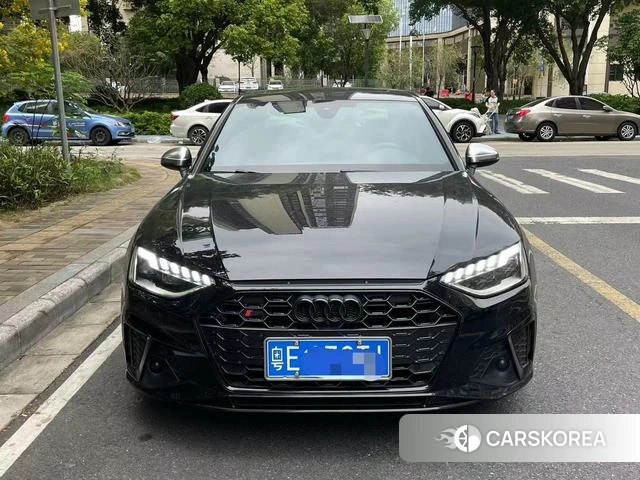 Audi S4 id 3869632 из Китая 11