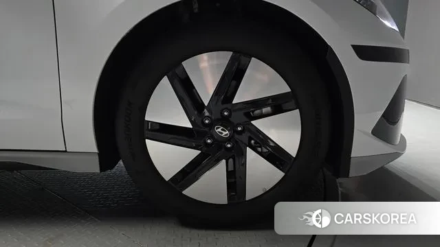 Hyundai Ionic 6 id 3590418 из Кореи 15