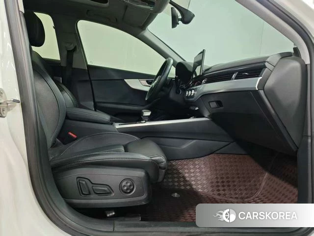 Audi A4L id 4336151 из Китая 12