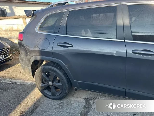 Jeep Cherokee (KL) id 3514560 из Кореи 11
