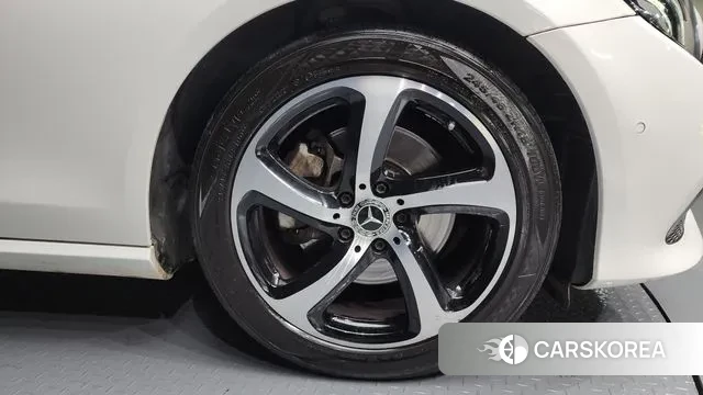 Mercedes-Benz E-Class W213 id 3464312 из Кореи 15