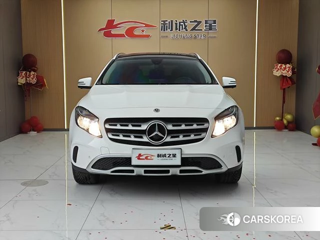 Mercedes-Benz GLA 2019 Белый из Китая, фото 6