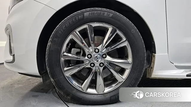 Kia The New Carnival id 3612377 из Кореи 15