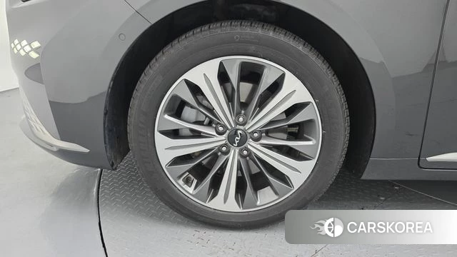 Kia K8 id 3842550 из Кореи 15
