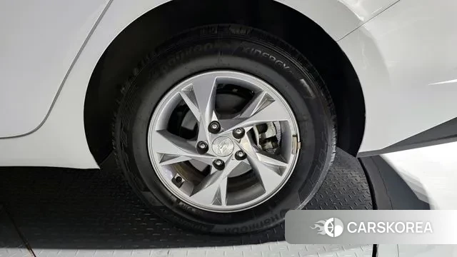 Hyundai Avante (CN7) id 3373729 из Кореи 15