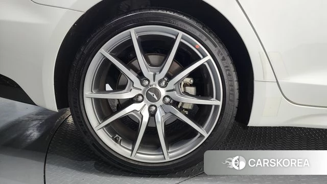 Genesis The New G70 id 3833164 из Кореи 15