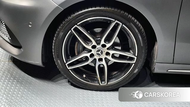 Mercedes-Benz A-Class W176 id 3955801 из Кореи 15