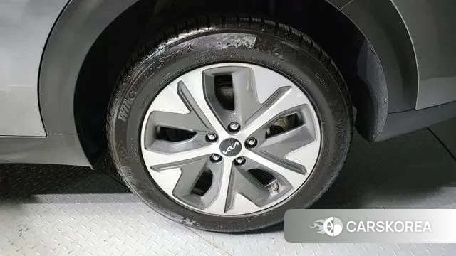 Kia Niro Plus id 3191107 из Кореи 15