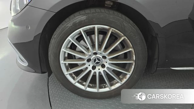 Mercedes-Benz E-Class W213 id 4739877 из Кореи 26