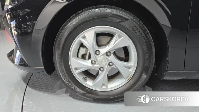 Hyundai Avante (CN7) id 3390153 из Кореи 15