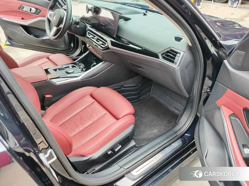 BMW i3 2023 Черный из Китая, фото 5