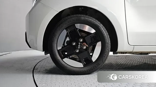 Kia The New Kia Ray EV id 3674847 из Кореи 15