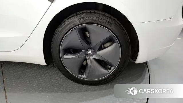 Tesla Model 3 id 3055196 из Кореи 15