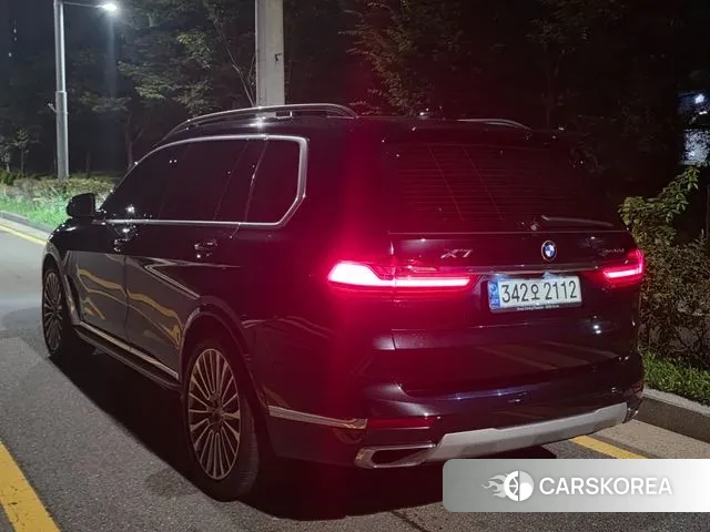 BMW X7 (G07) 2021 Черный из Кореи, фото 5