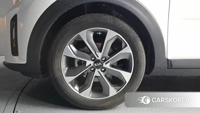 Kia Stonic id 4581892 из Кореи 25