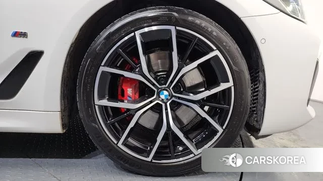 BMW 5 Series (G30) id 3539763 из Кореи 15