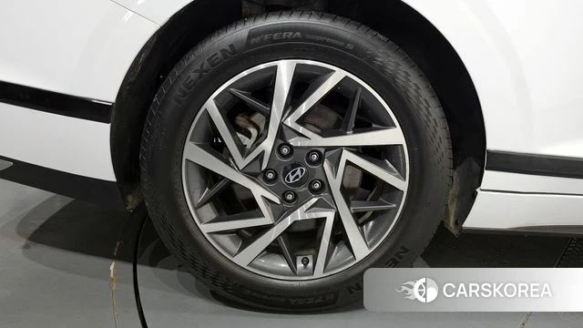 Hyundai Grandeur (GN7) id 4267213 из Кореи 28