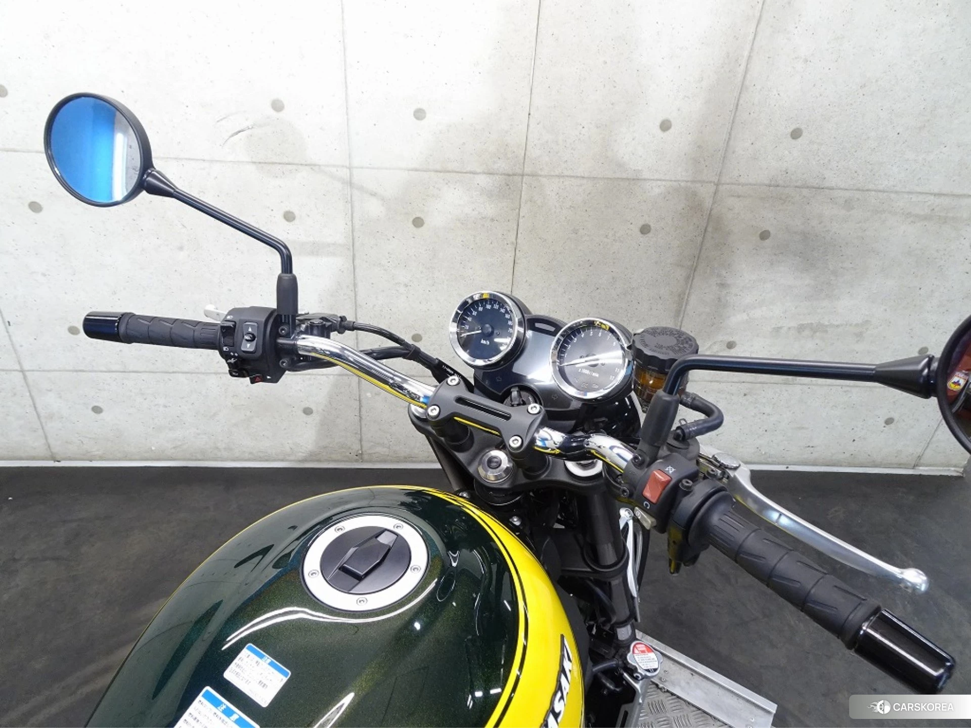 Kawasaki Z900RS id 4185371 из Японии 26