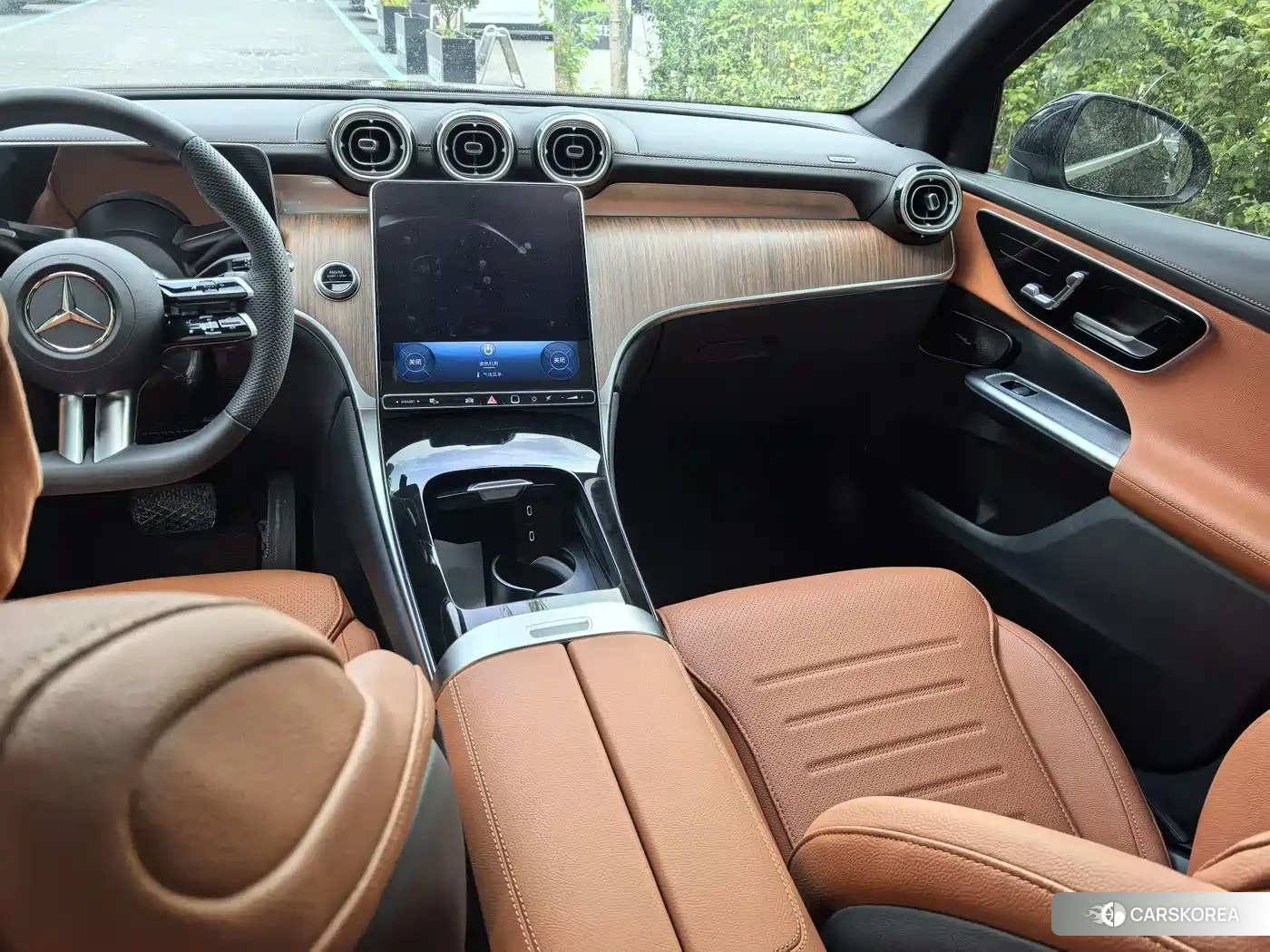 Mercedes-Benz GLC 2024 Черный из Китая, фото 5