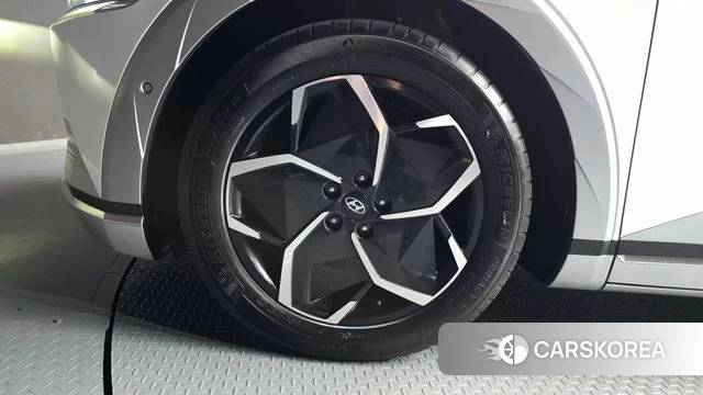 Hyundai Ionic 5 id 4701609 из Кореи 36