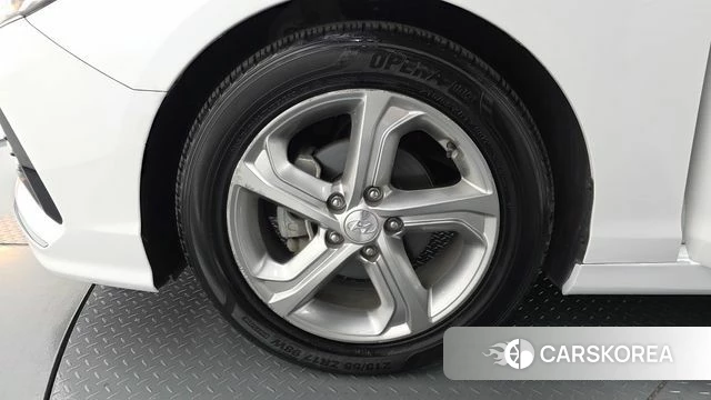 Hyundai Sonata New Rise id 4225639 из Кореи 29