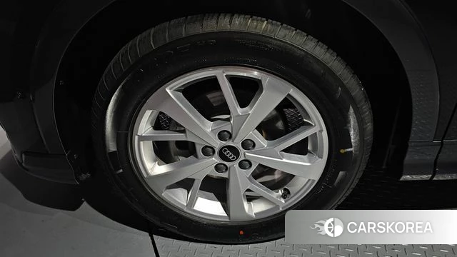 Audi Q3 (F3) id 3963995 из Кореи 15