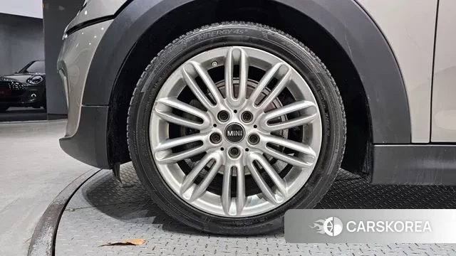 Mini Cooper Convertible id 3601553 из Кореи 15