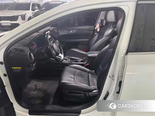 Kia Come New K3 id 3541733 из Кореи 12