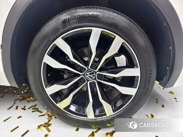 Volkswagen Tiguan L id 4290500 из Китая 34