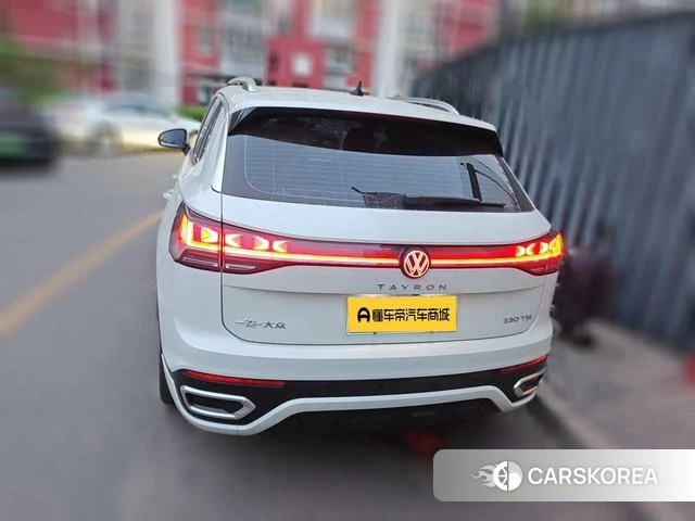Volkswagen Tanyue 2023 Белый из Китая, фото 5