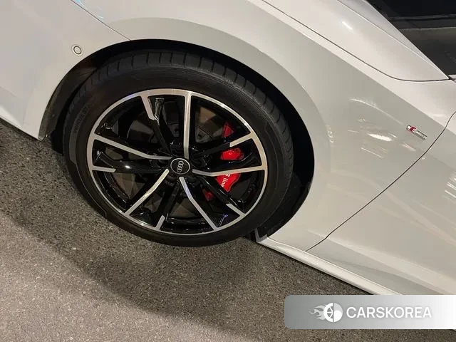 Audi A7 (4K) id 2895702 из Кореи 13