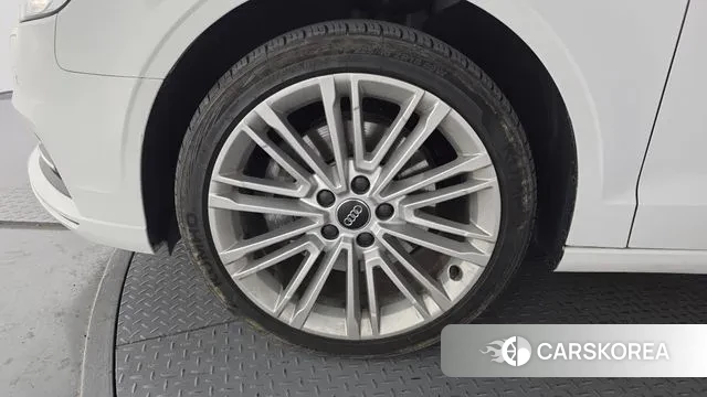 Audi New A3 id 3505356 из Кореи 15