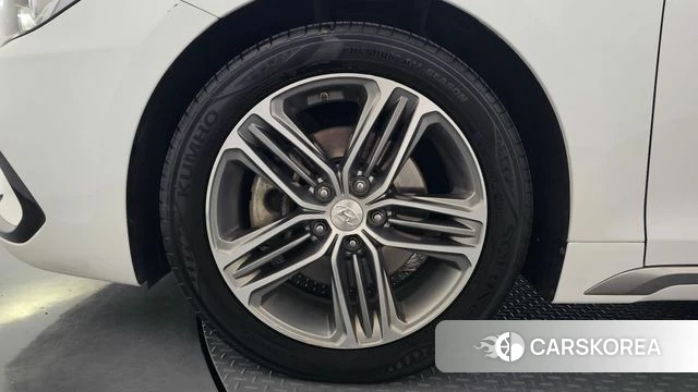 Hyundai Grandeur IG id 3955885 из Кореи 15