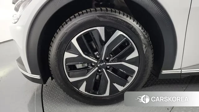 Kia EV6 id 3610609 из Кореи 15