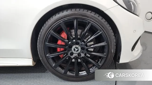 Mercedes-Benz C-Class W205 id 3672813 из Кореи 15