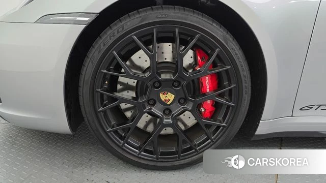 Porsche 911(992) id 4700828 из Кореи 27