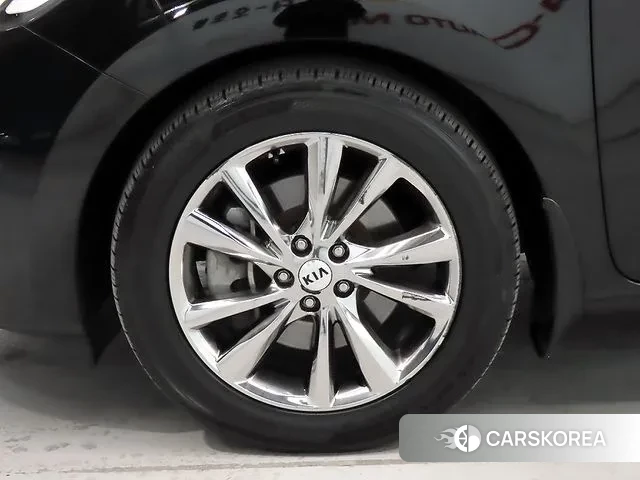 Kia The New Carnival id 3728690 из Кореи 15