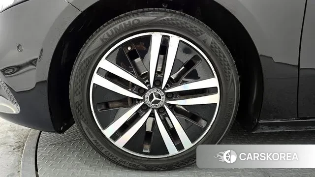 Mercedes-Benz A-Class W177 id 3777684 из Кореи 15