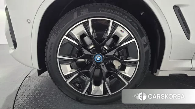 BMW iX3 id 3426539 из Кореи 15