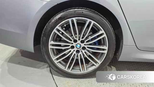 BMW 5 Series (G30) id 4310829 из Кореи 28