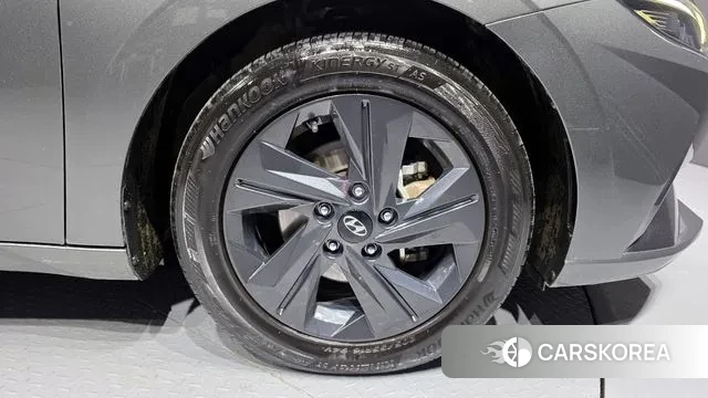 Hyundai Avante (CN7) id 3518254 из Кореи 15