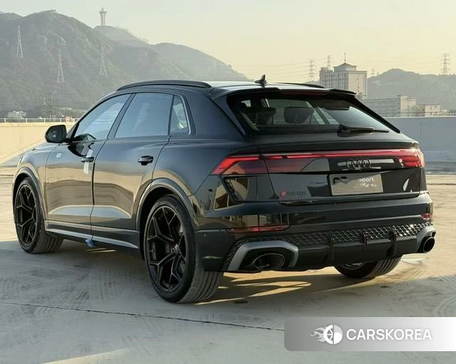 Audi RS Q8 2025 Черный из Китая, фото 5